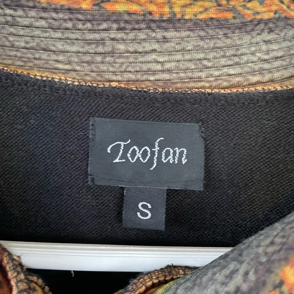 Boutique Button Down Top - Picture 5 of 8